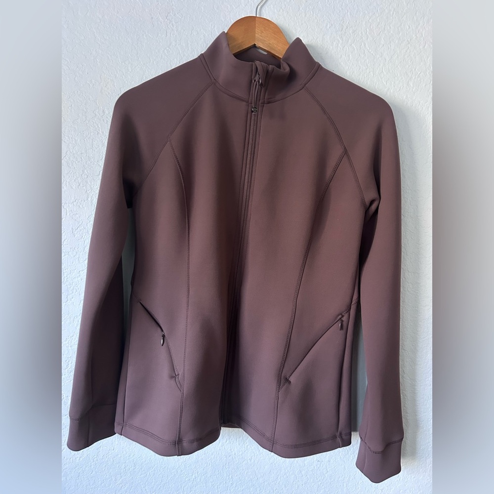 32 Degrees HEAT, new, washed never been worn.
Mauve, size Small